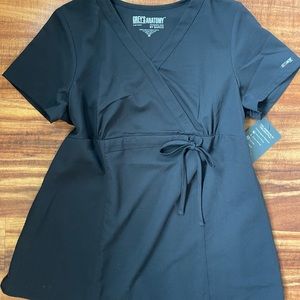 Maternity scrub tops